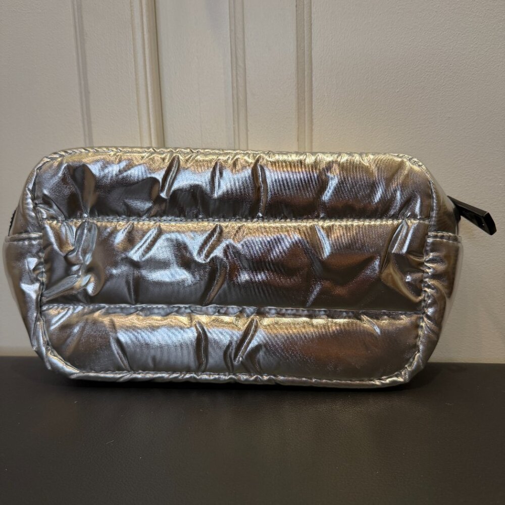 Brand New Moncler Parfums Metallic Silver Travel Case Pouch GWP - Picture 6 of 11